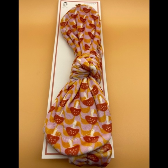 Spa Headband in Mushroom Print, NWT - Picture 3 of 7